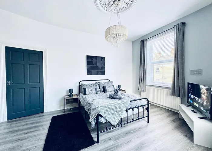 Jacksons Modern Retreat Close To Tynemouth
